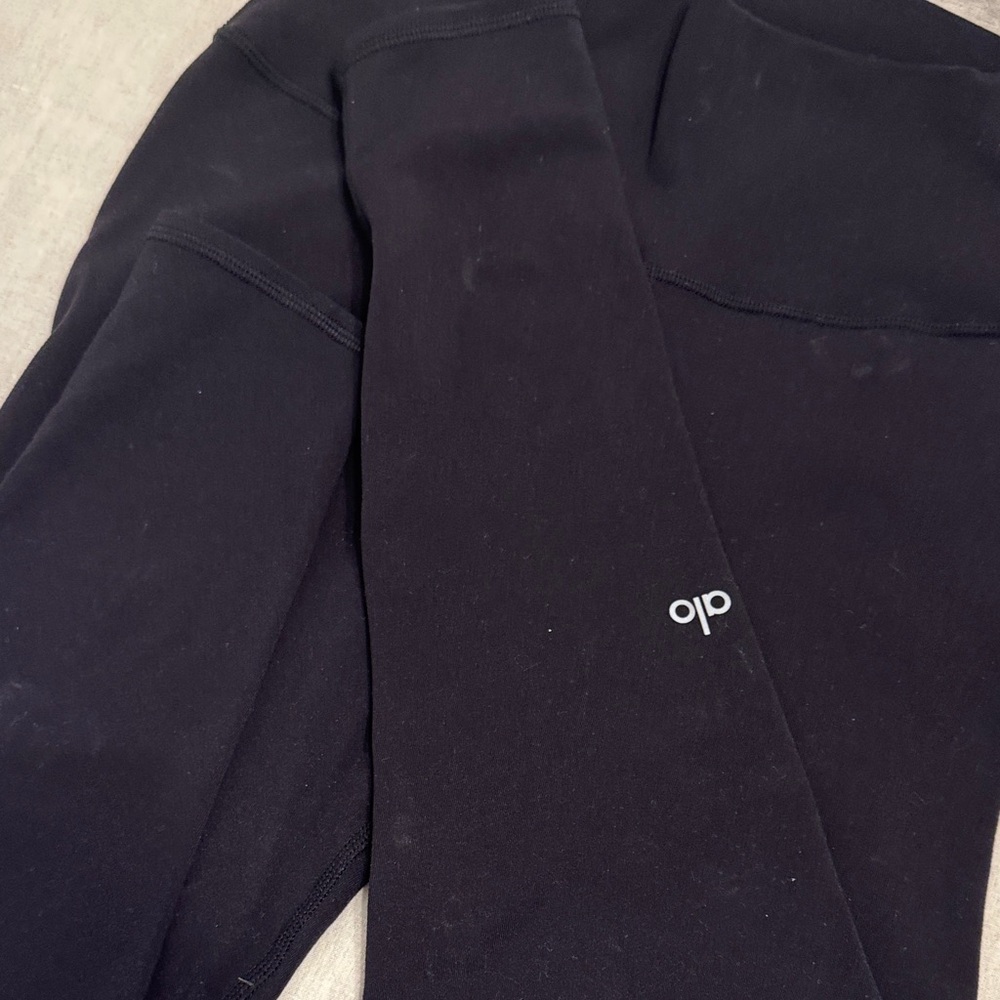 ALO Yoga Black Leggings